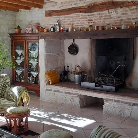 Bed & Breakfast D'hotes Domaine De Laubal 3*